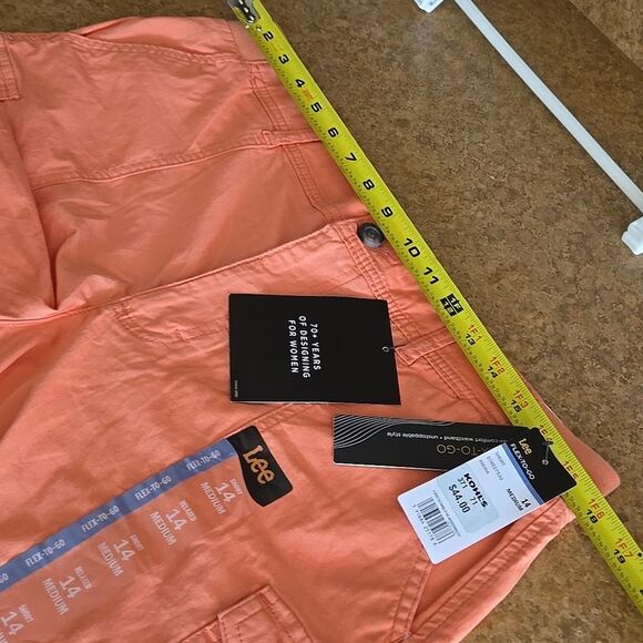 New Womens Lee Flex to Go Shorts Great Color 14 Medium Papaya Summer Ladies - Picture 5 of 16